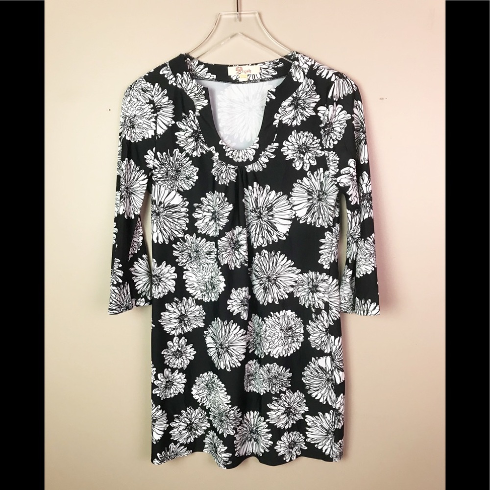 Aryeh floral mini dress black and white size S